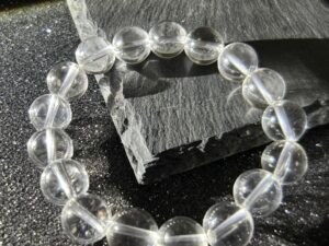 Brazilian Clear Quartz Bracelet – Master Healer Stone for Energy Amplification & Spiritual Clarity | Chakra Healing Jewelry